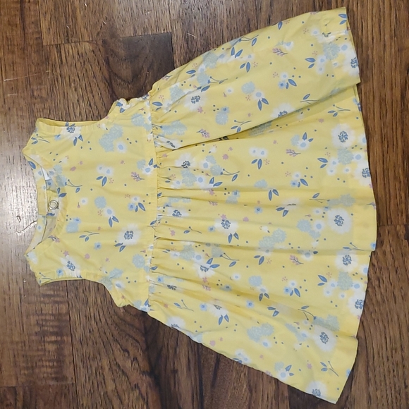 Carter's Other - Baby girls Carter's yellow floral dress size 3M